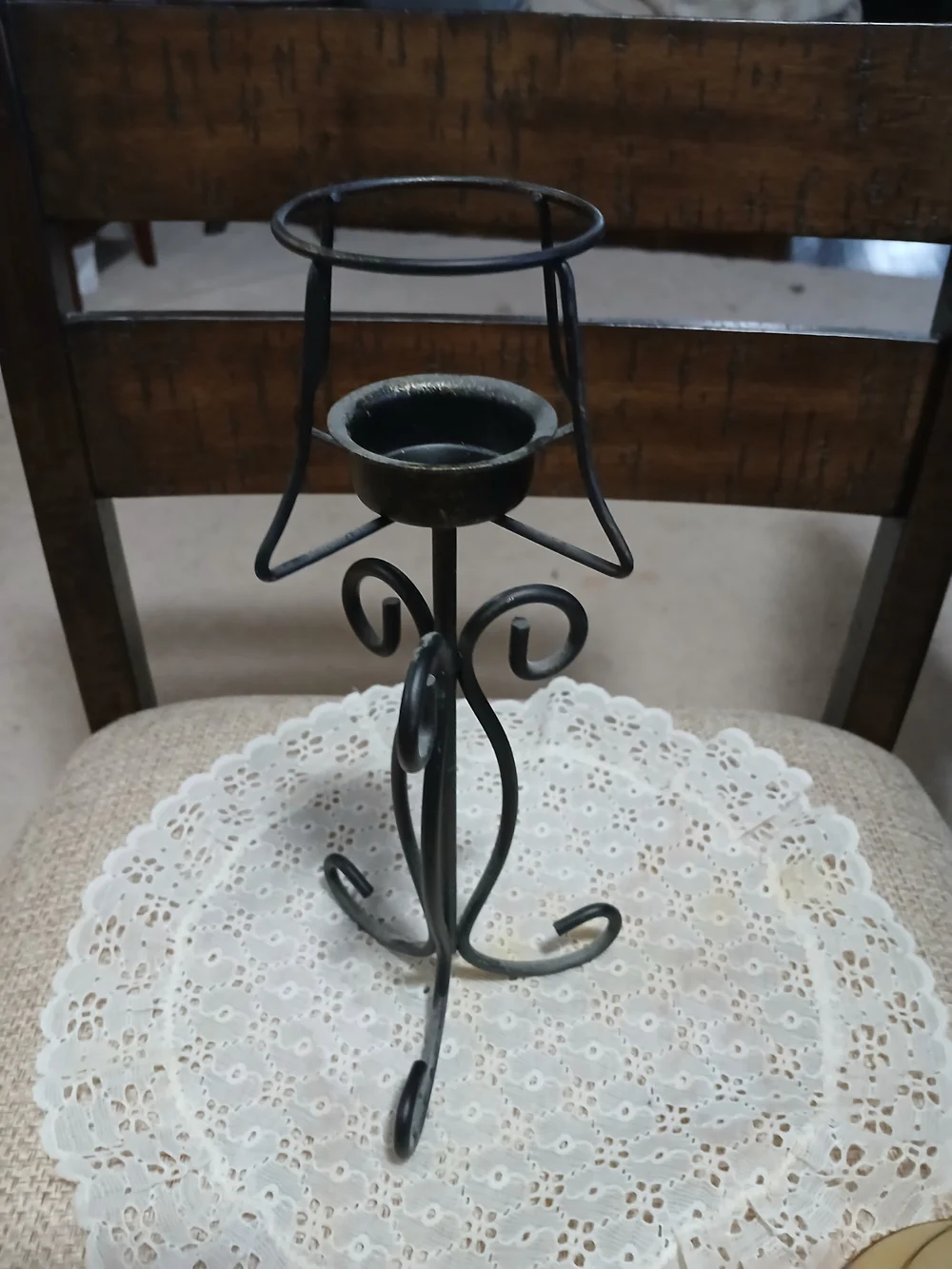 Source Unknown Cream & Pink Floral Stained Glass Lantern Lamp